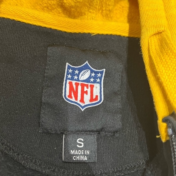 Women's Pittsburgh Steelers NFL Football Hooded Pullover Sweatshirt - Picture 6 of 6